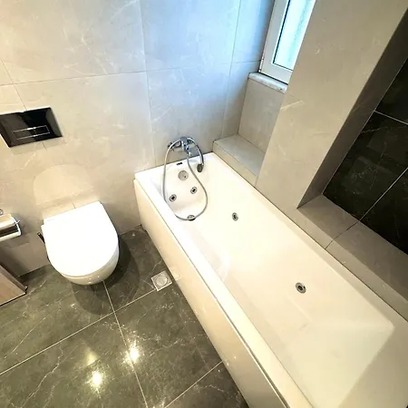 Rhodes 365 * Sgourou