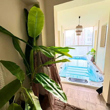 Rhodes 365 * Sgourou