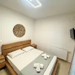 Rhodes 365 Sgourou